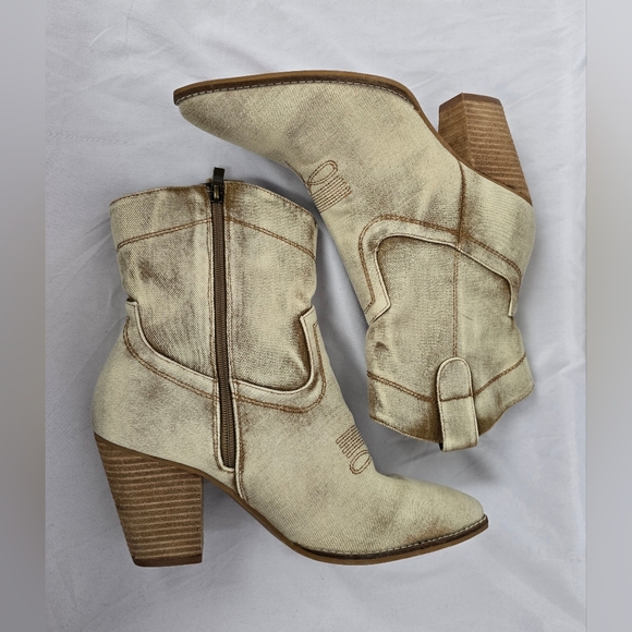 Corkys Friends In Low Places 3.5-Inch Heel Booties Memory Foam Insoles sz 9 - Picture 3 of 9